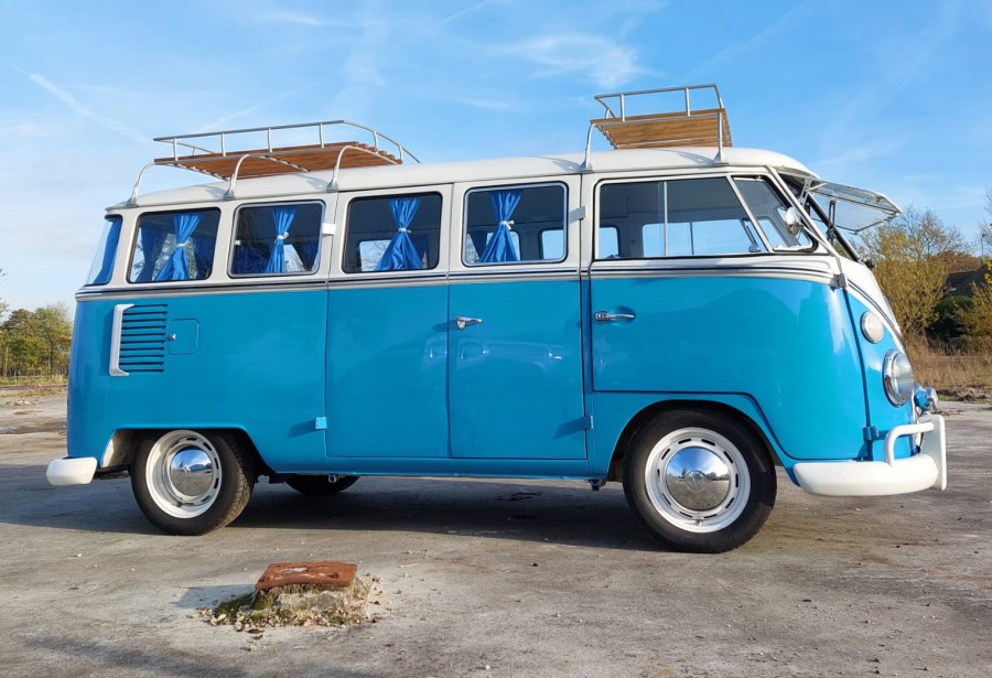 Volkswagenbus T1 Blue Lagoon
